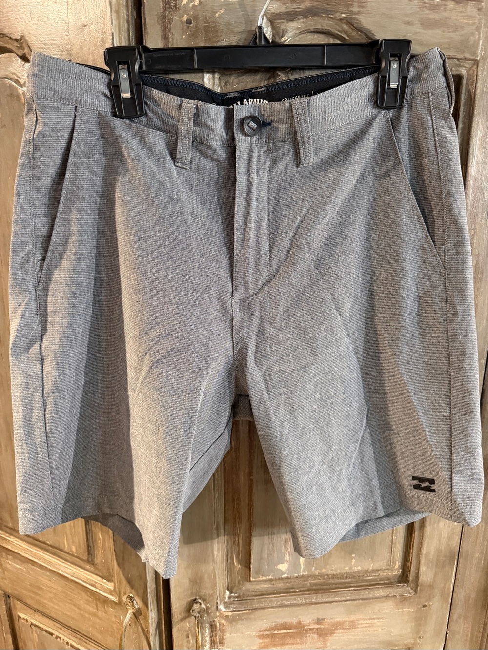 Billabong Men's Crossfire Submersible short - Like New 31